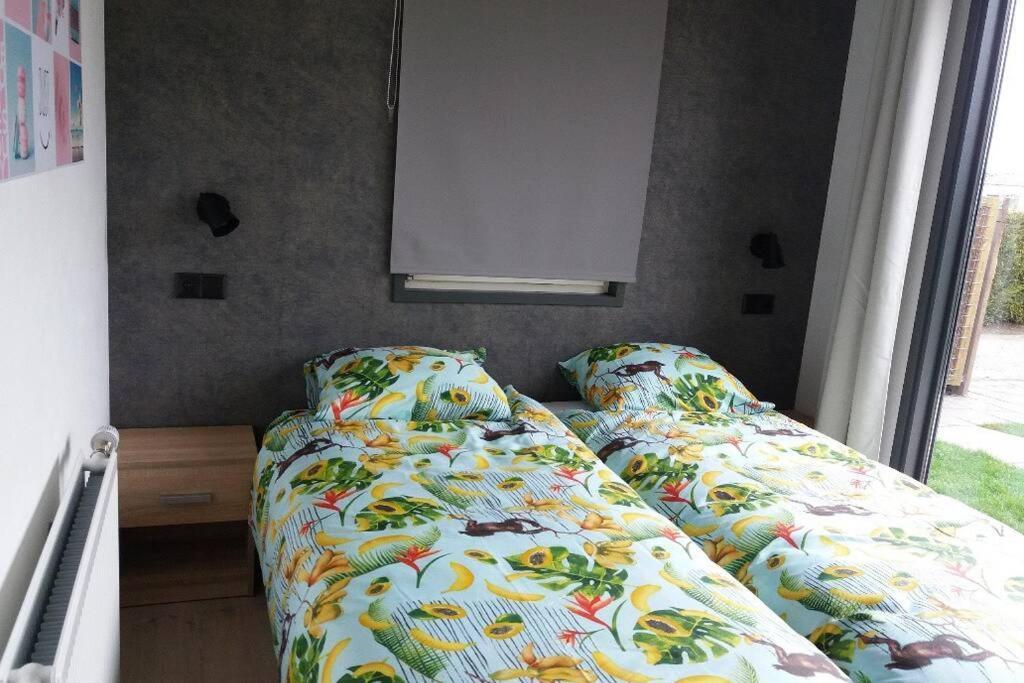 Luxe Vakantie Bungalow Met 3 Slaapkamers Dronrijp Ngoại thất bức ảnh