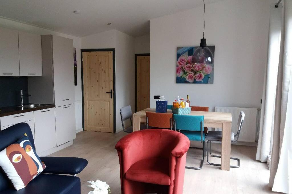 Luxe Vakantie Bungalow Met 3 Slaapkamers Dronrijp Ngoại thất bức ảnh